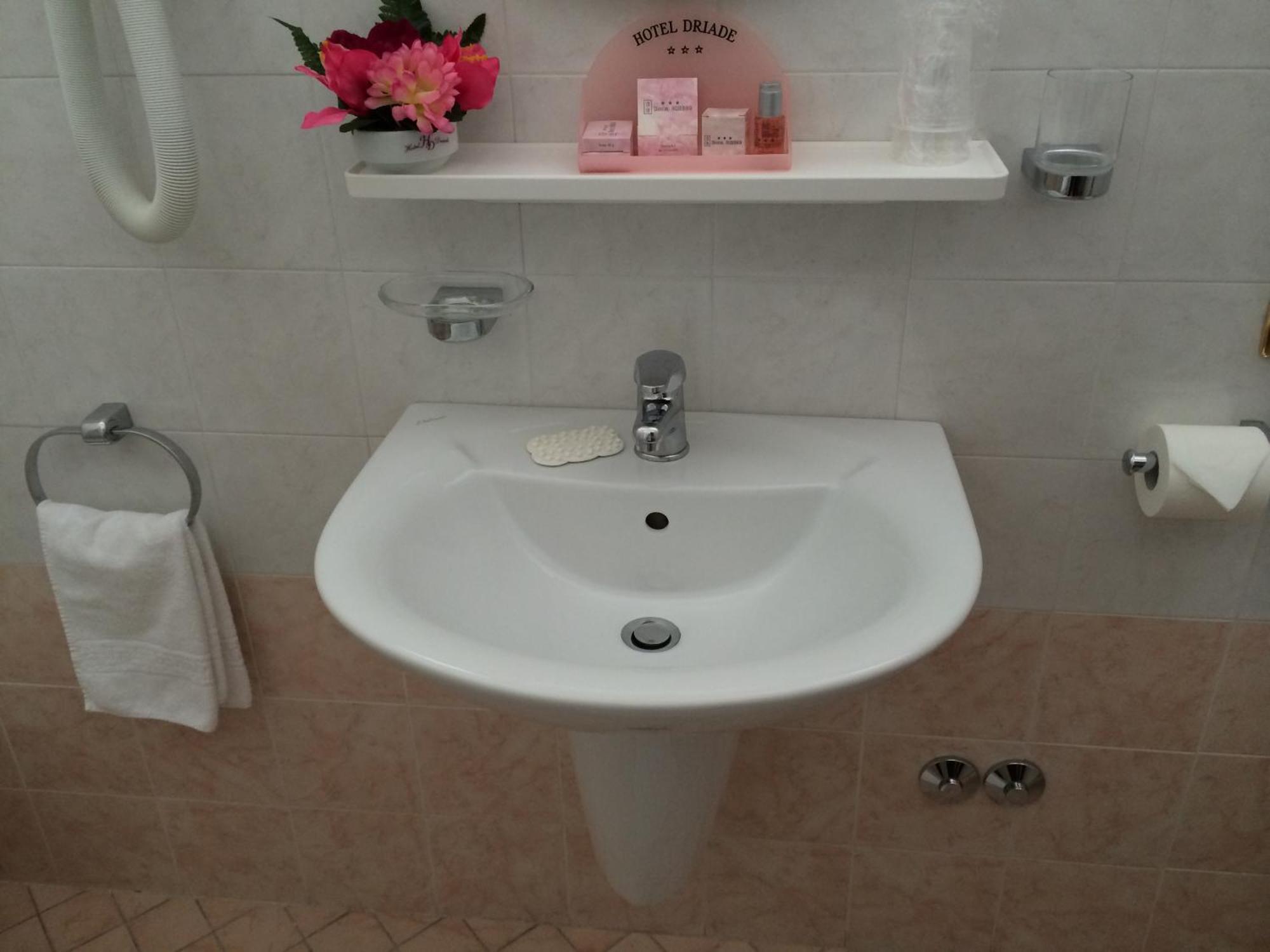 Hotel Driade Sul Mare Римини Екстериор снимка